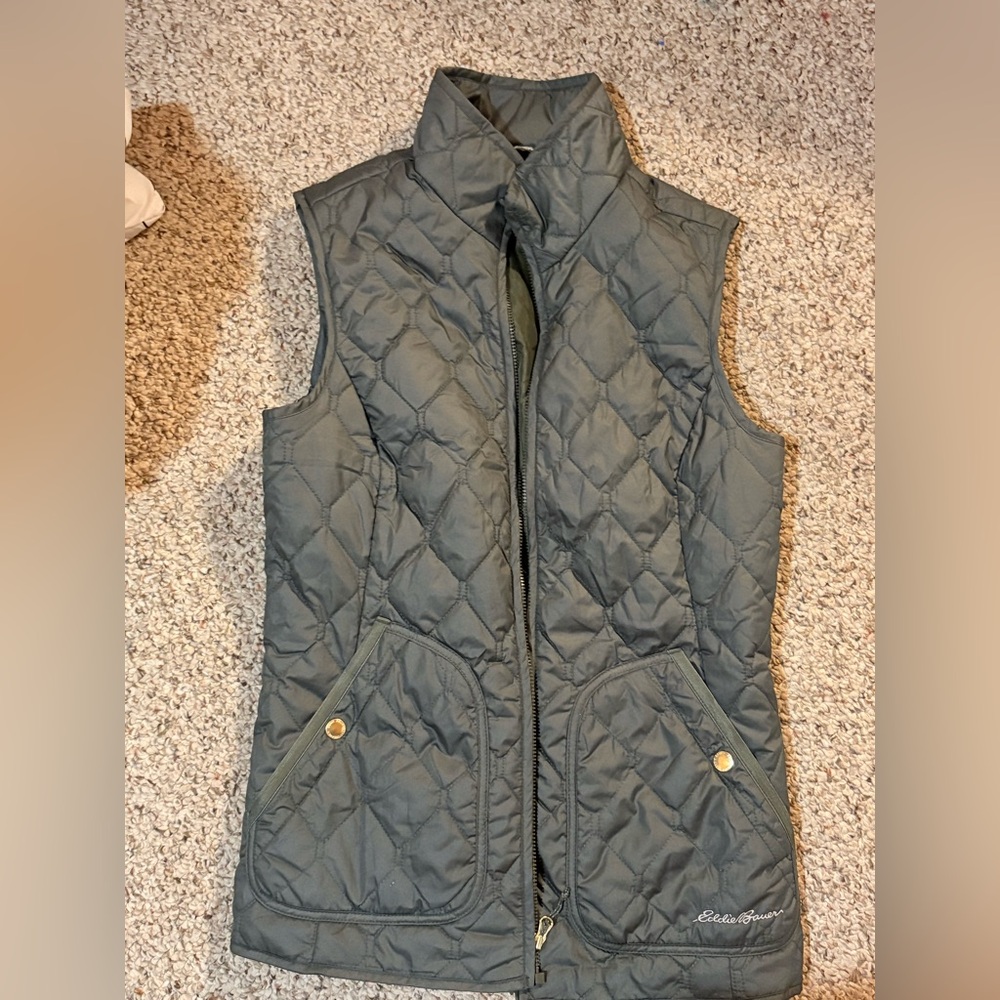 Eddie Bauer Green Quilted Vest Outdoor Essential